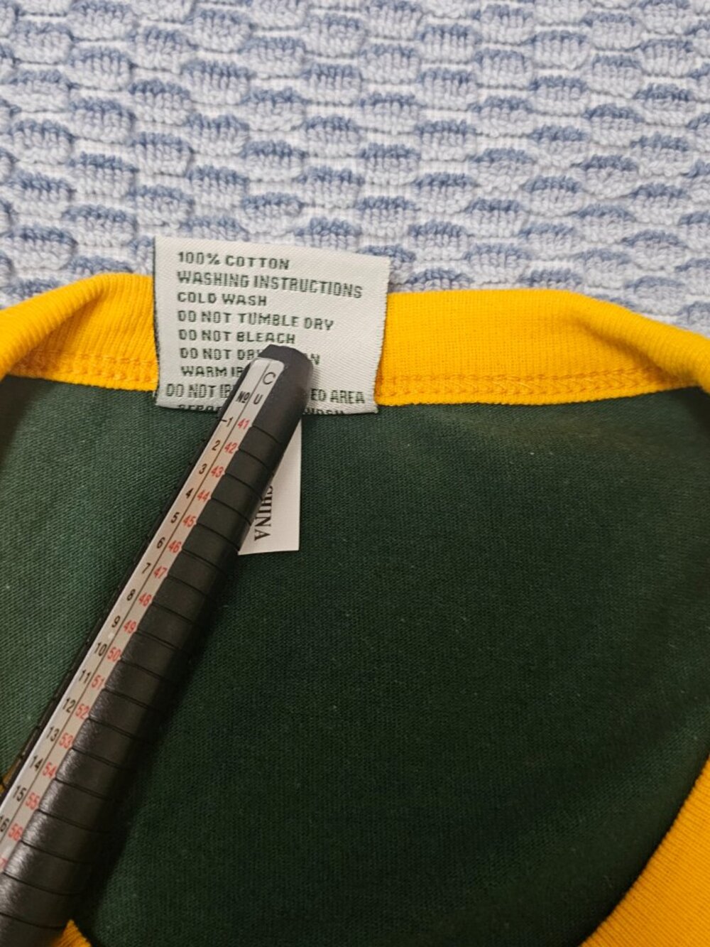 OZ Designs Australia Sports Green Yellow Womens Shirt Cotton Small Fit to Medium - Picture 5 of 8